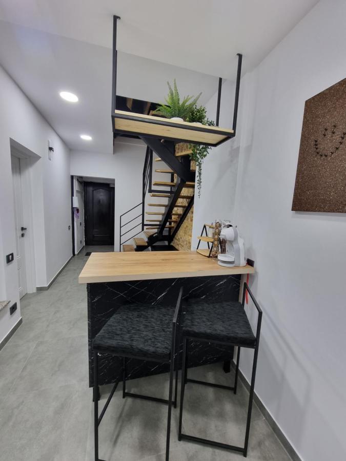 Casa Chiper - Apartament Parter Braşov Buitenkant foto