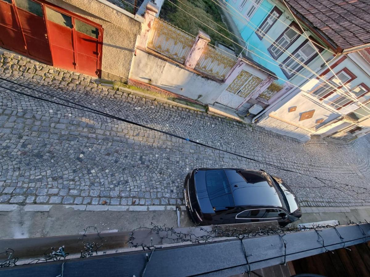 Casa Chiper - Apartament Parter Braşov Buitenkant foto